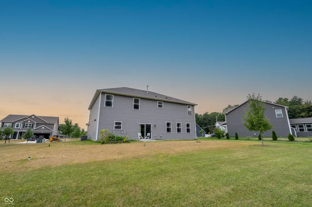7696 Rolling Green Drive Plainfield, IN 46168