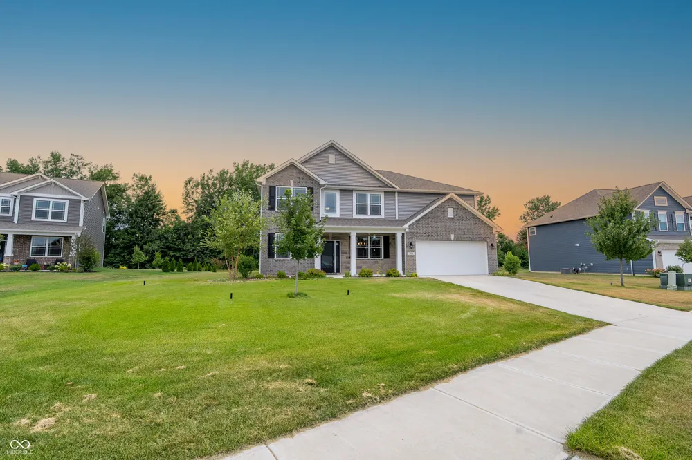 7696 Rolling Green Drive Plainfield, IN 46168