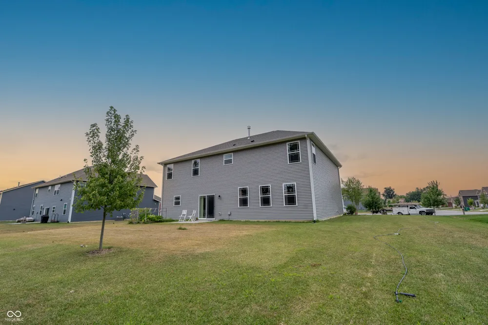 7696 Rolling Green Drive Plainfield, IN 46168
