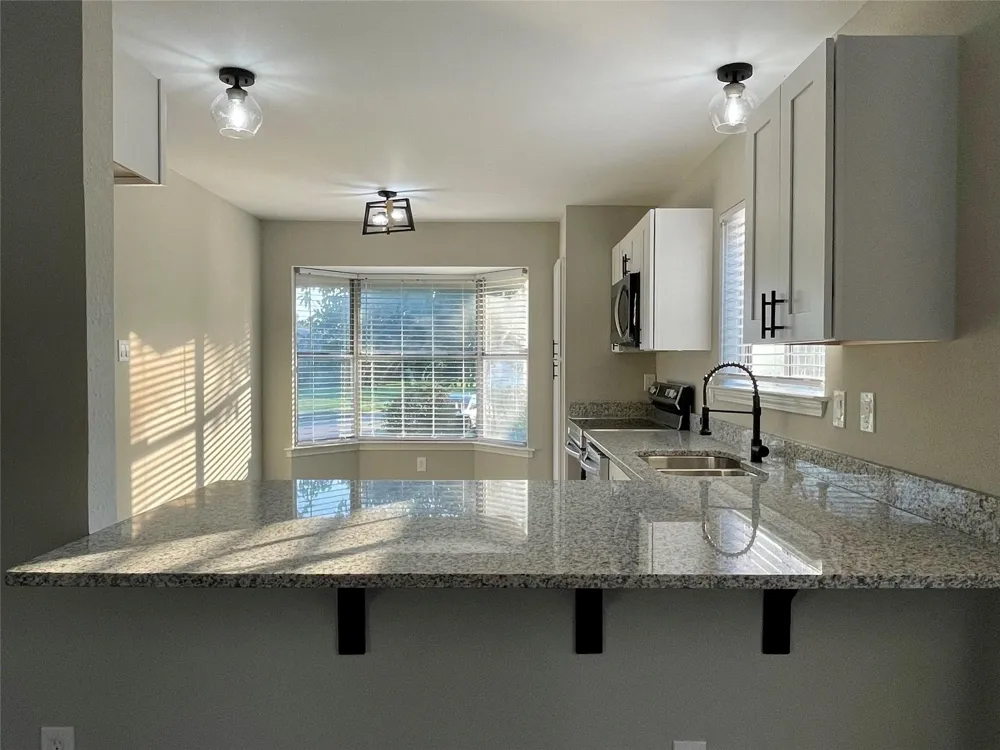 3917 Queens Court Garland, TX 75043