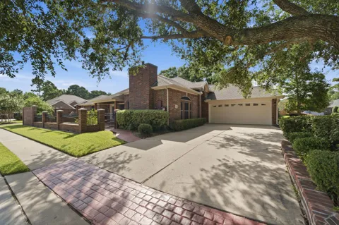 515 Pine Ridge Court