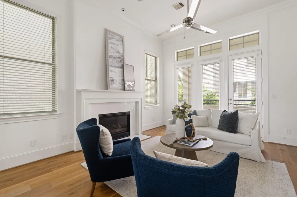 4014 University Grove Street Houston, TX 77023
