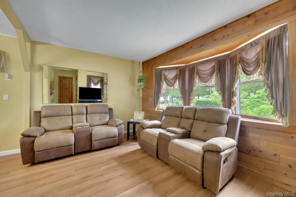 189D Edgewater Park #D Bronx, NY 10465