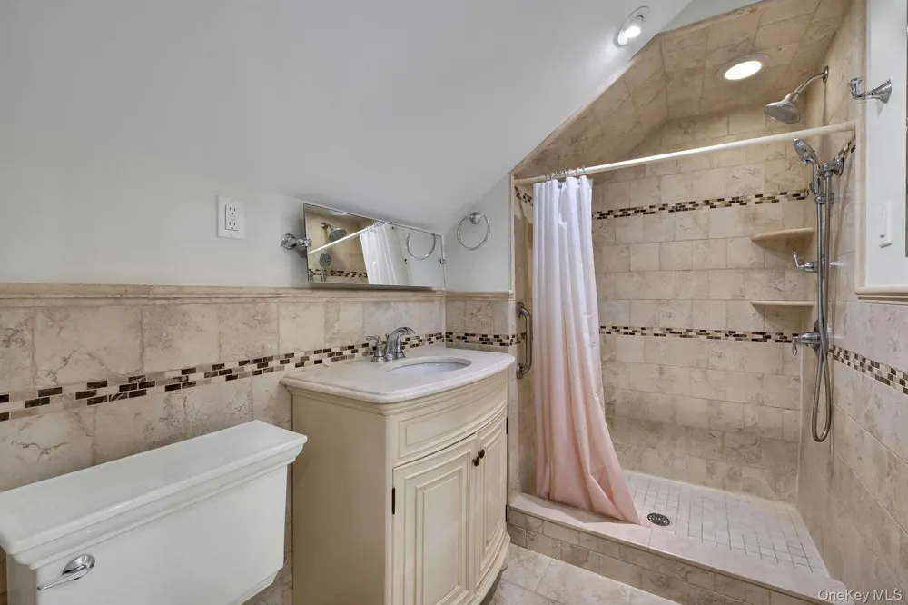 189D Edgewater Park #D Bronx, NY 10465