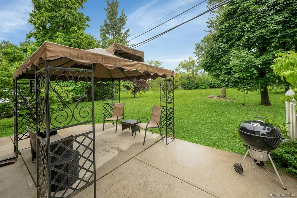 189D Edgewater Park #D Bronx, NY 10465