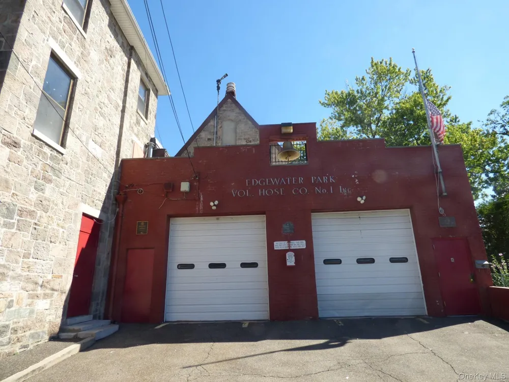 189D Edgewater Park #D Bronx, NY 10465