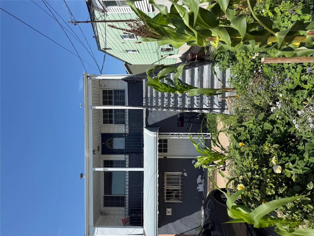 453 Beach 63rd Street #2nd Floor Far Rockaway, NY 11692