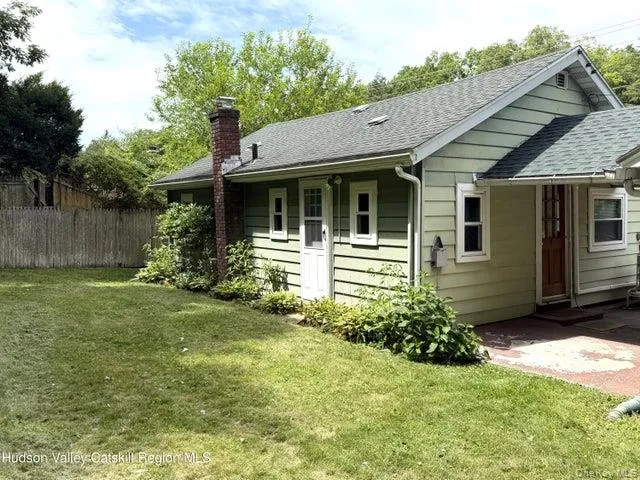 2946 State Route 32 Kingston, NY 12401