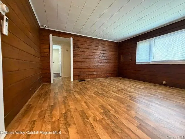 2946 State Route 32 Kingston, NY 12401