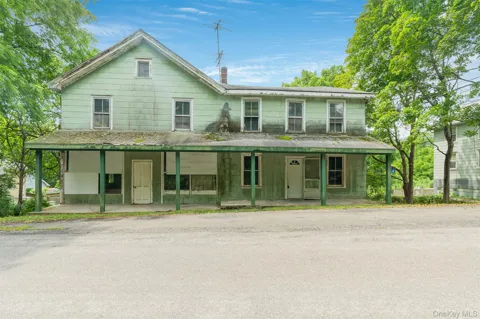 50 Maple Street