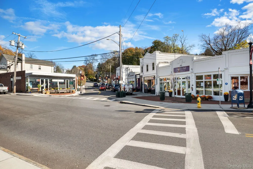 27 Winding Lane Bedford Hills, NY 10507