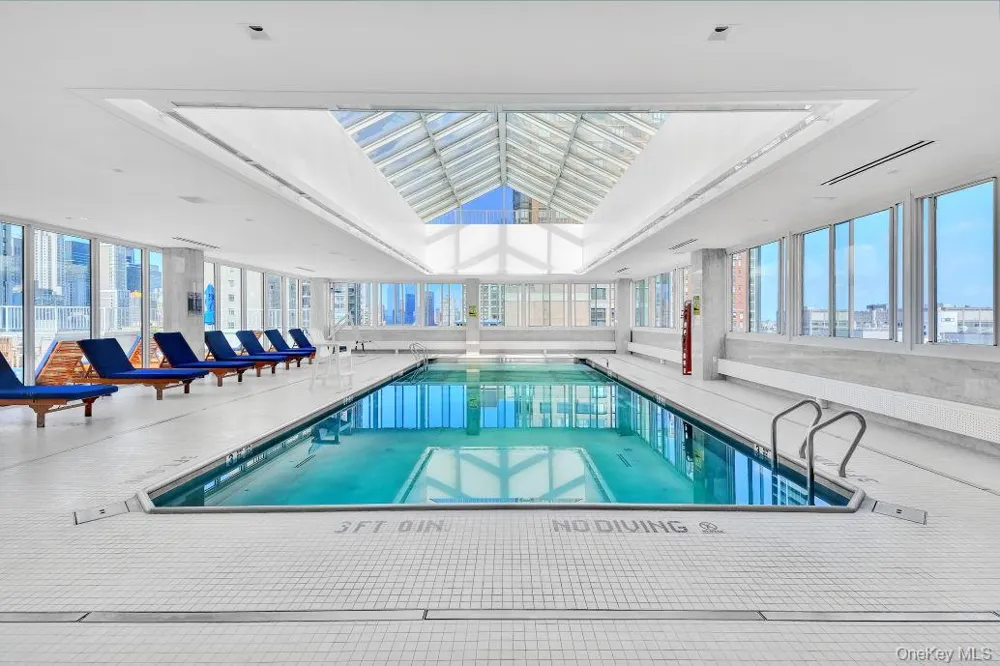 220 E 65th Street #11C New York (Manhattan), NY 10065