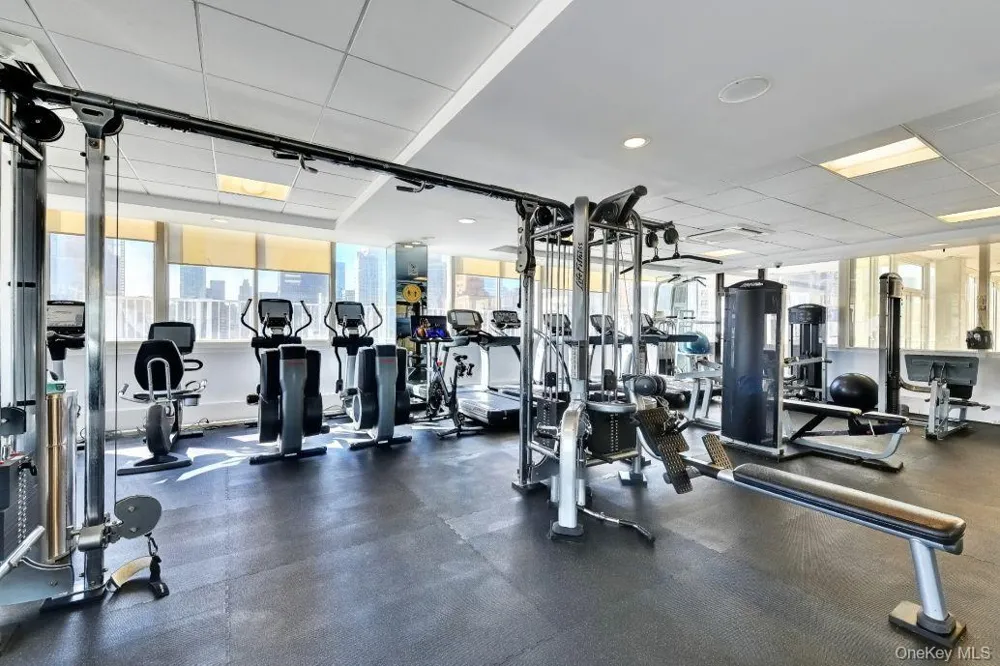 220 E 65th Street #11C New York (Manhattan), NY 10065