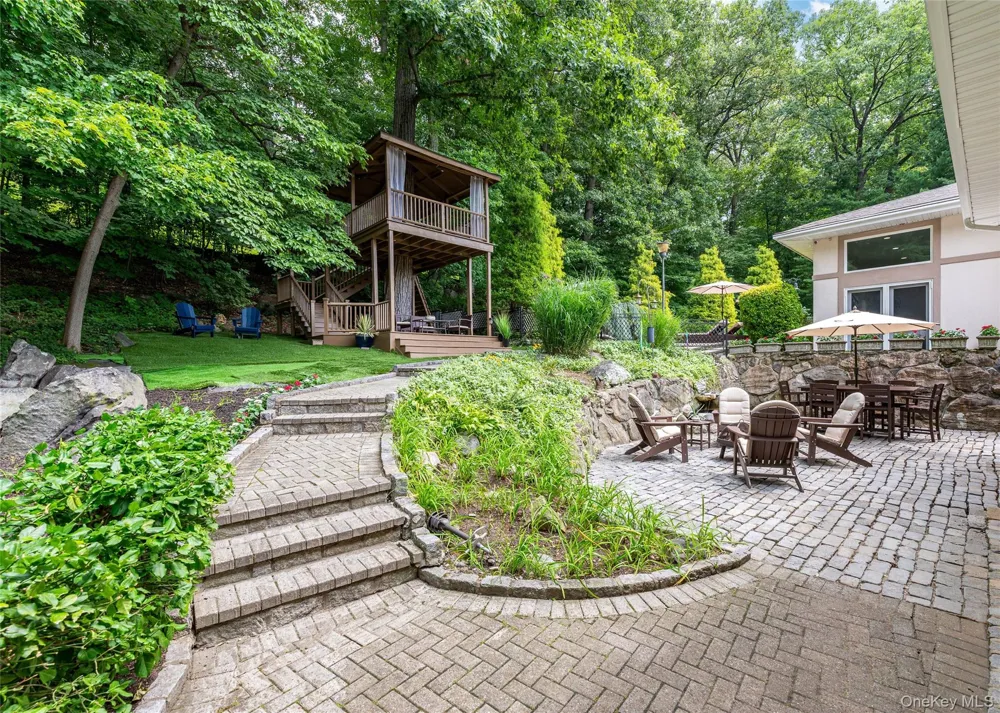 46 Sprain Valley Road Scarsdale, NY 10583
