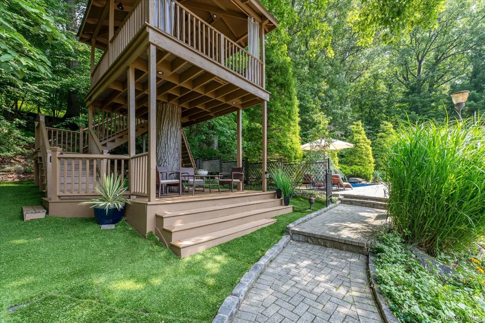 46 Sprain Valley Road Scarsdale, NY 10583