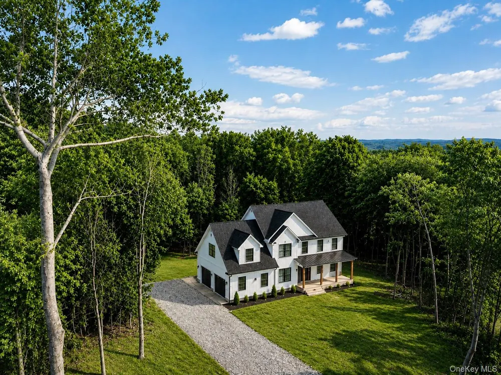 3 Elbow Lane Highland, NY 12528