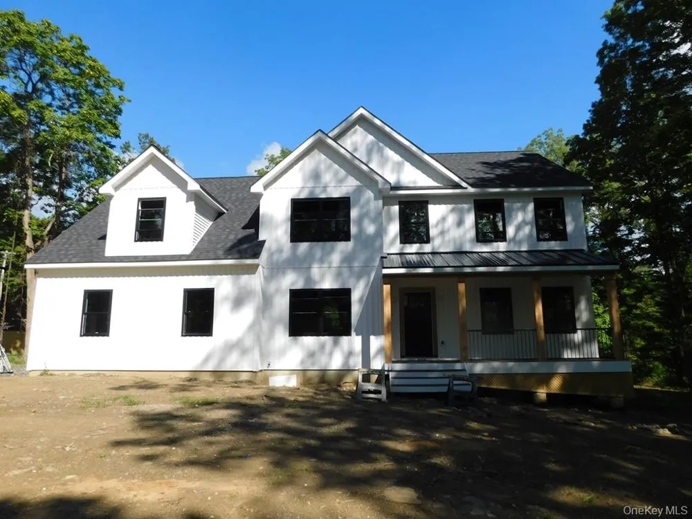 3 Elbow Lane Highland, NY 12528