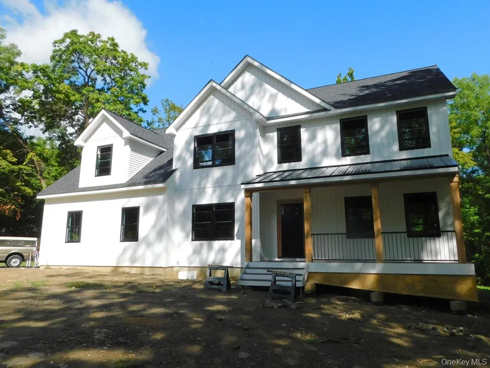3 Elbow Lane Highland, NY 12528