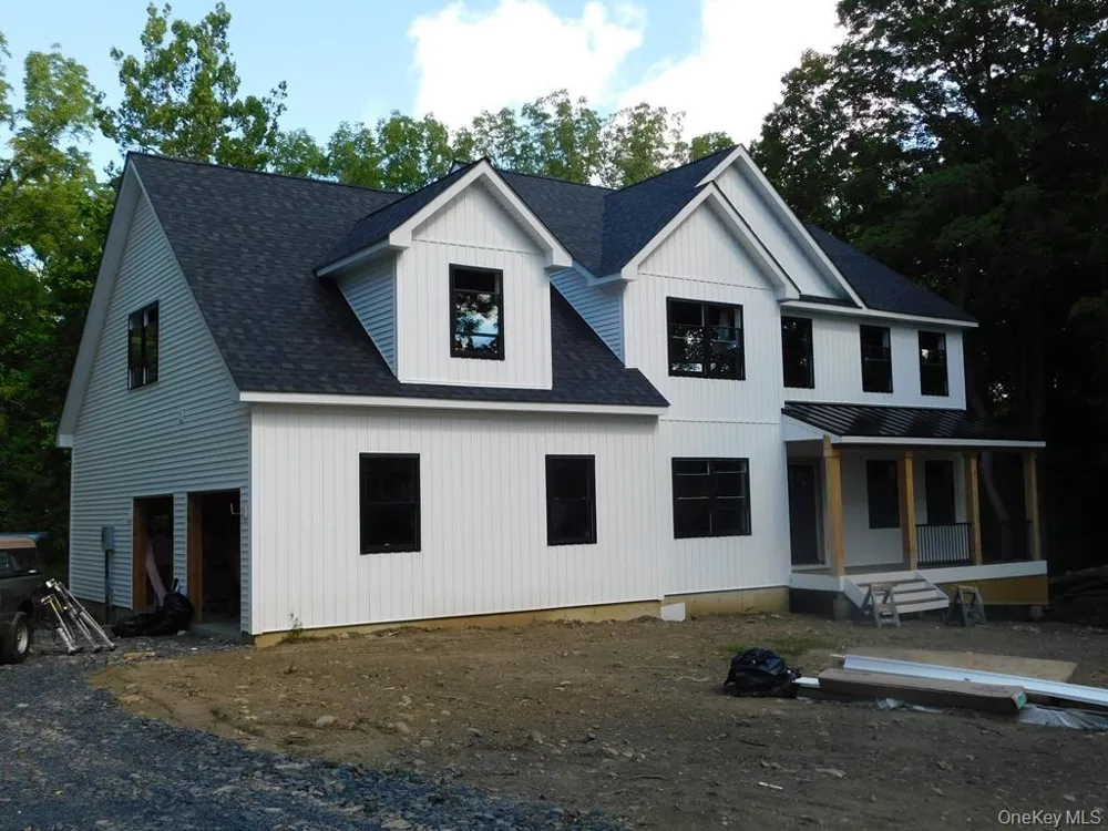 3 Elbow Lane Highland, NY 12528