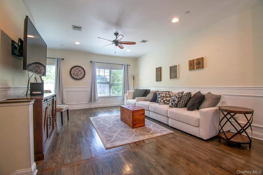 7 Lager Lane #7 Patchogue, NY 11772