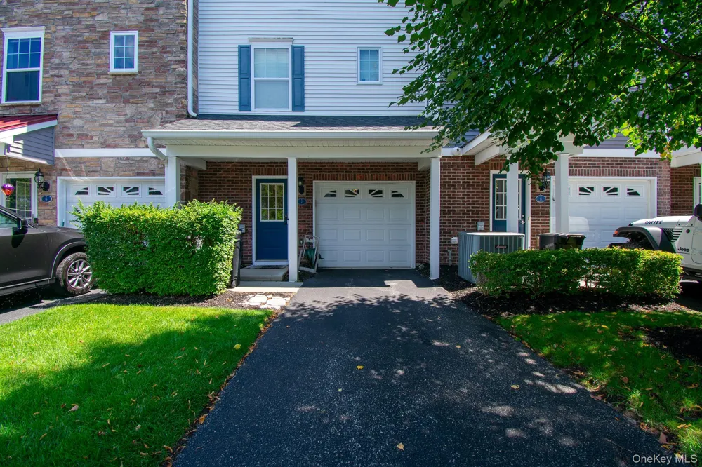 7 Lager Lane #7 Patchogue, NY 11772