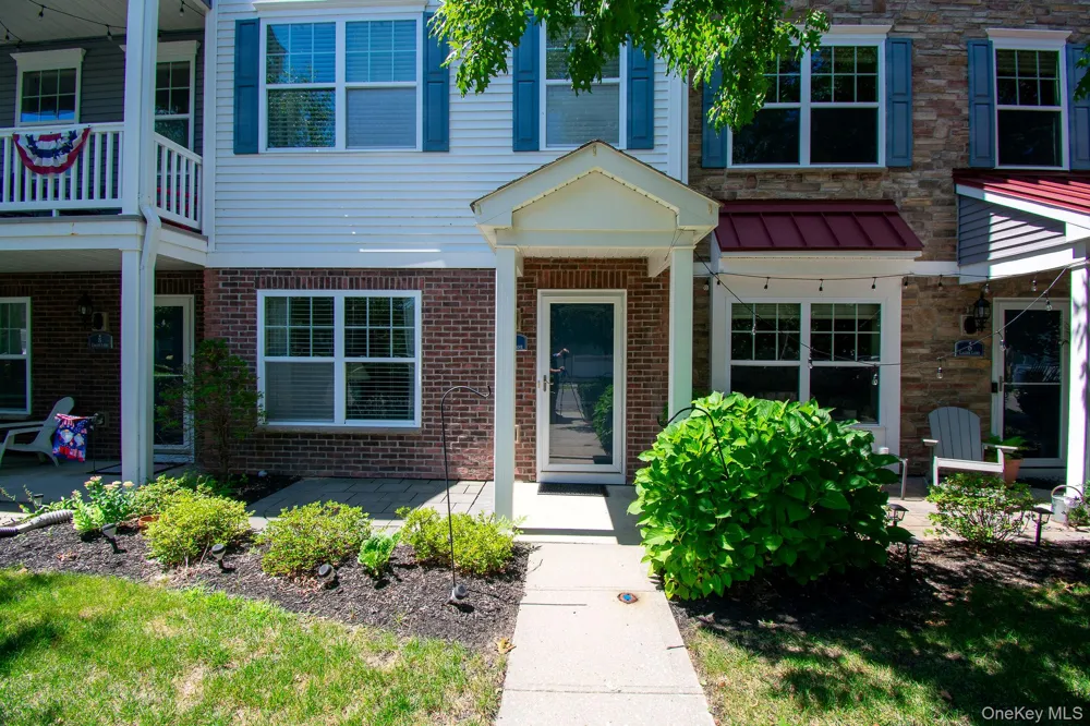 7 Lager Lane #7 Patchogue, NY 11772