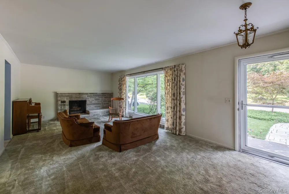 44 Homer Place Poughkeepsie, NY 12603
