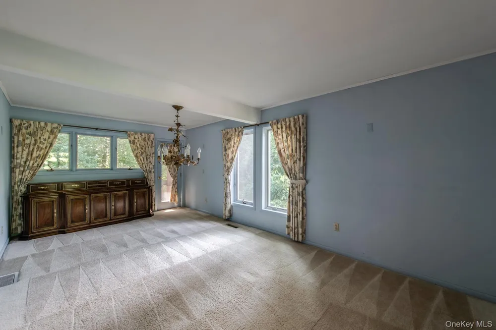 44 Homer Place Poughkeepsie, NY 12603