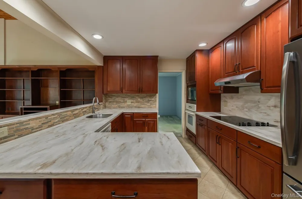 44 Homer Place Poughkeepsie, NY 12603