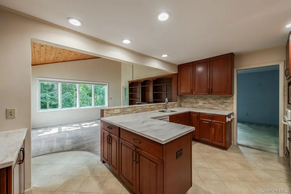 44 Homer Place Poughkeepsie, NY 12603