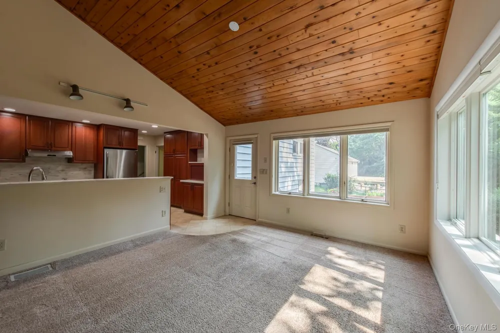 44 Homer Place Poughkeepsie, NY 12603