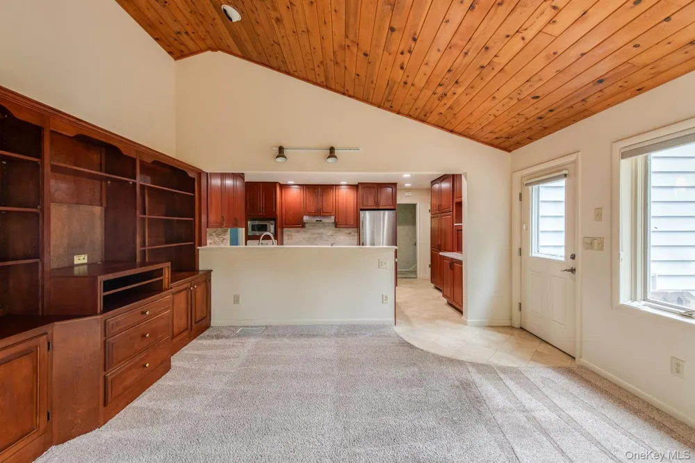 44 Homer Place Poughkeepsie, NY 12603
