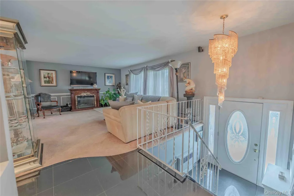 3232 Ocean Harbor Drive Oceanside, NY 11572
