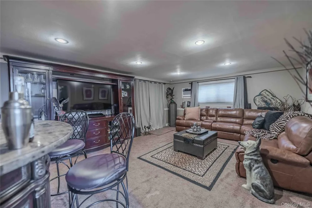 3232 Ocean Harbor Drive Oceanside, NY 11572