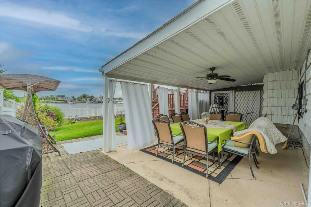 3232 Ocean Harbor Drive Oceanside, NY 11572