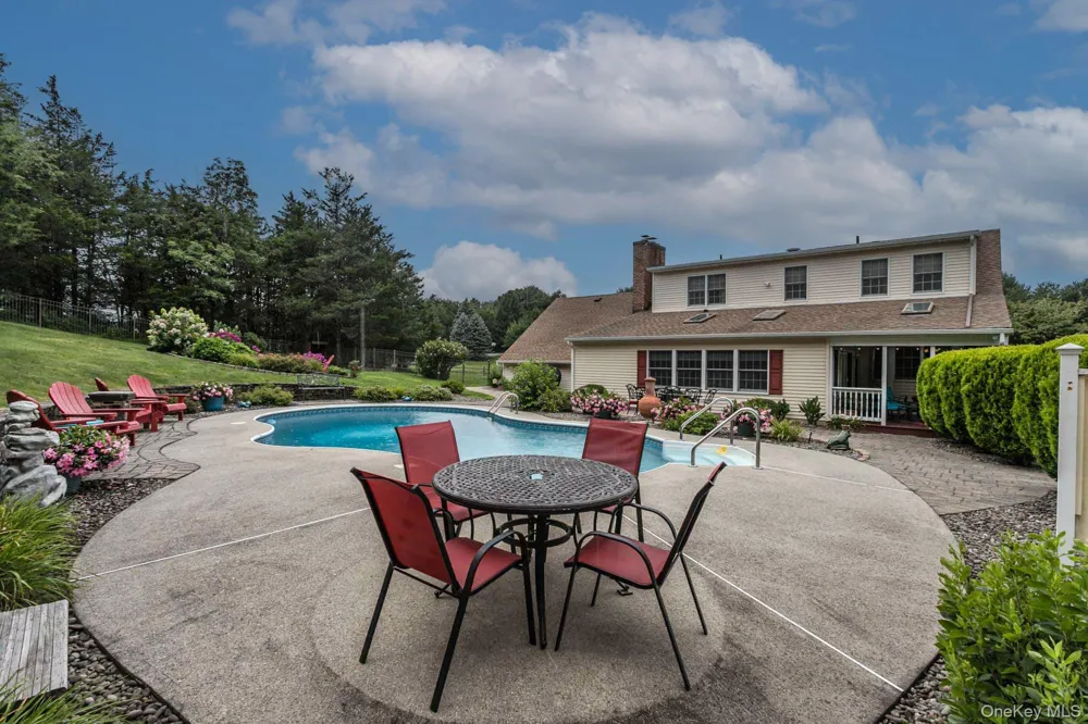 1 Cedar Hill Drive Warwick, NY 10990