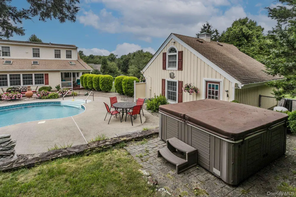 1 Cedar Hill Drive Warwick, NY 10990