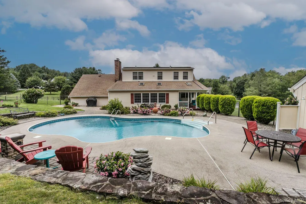 1 Cedar Hill Drive Warwick, NY 10990