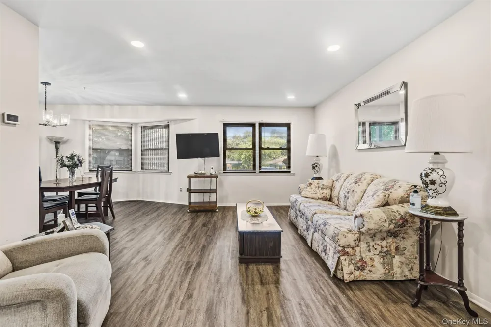 39 Sussex Drive #B Yorktown Heights, NY 10598