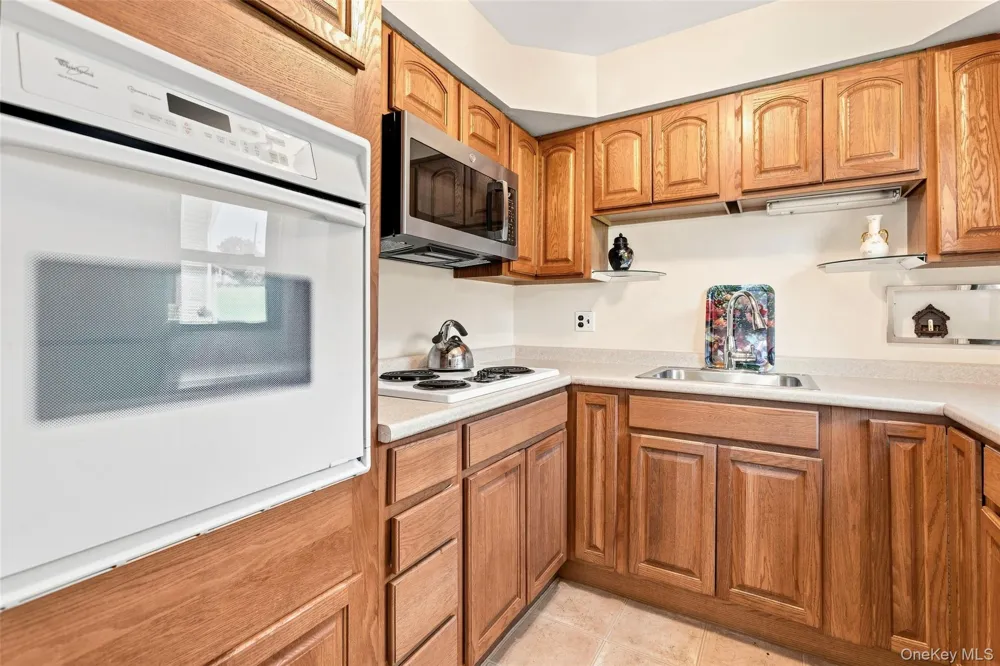 39 Sussex Drive #B Yorktown Heights, NY 10598