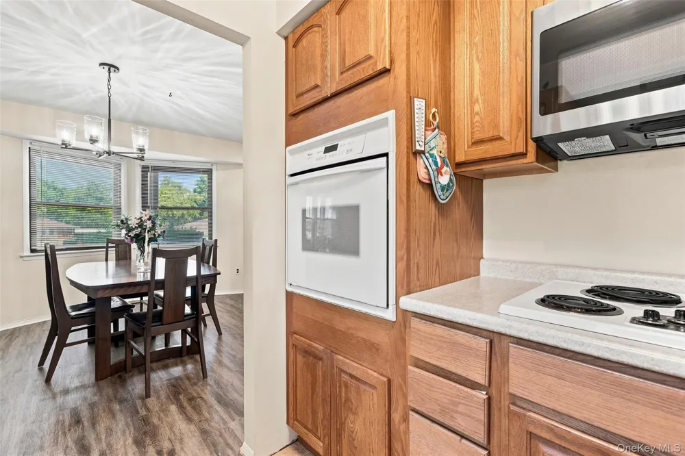 39 Sussex Drive #B Yorktown Heights, NY 10598