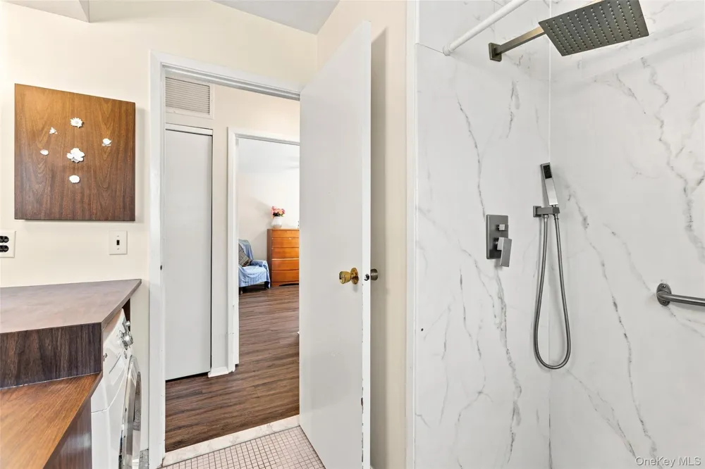 39 Sussex Drive #B Yorktown Heights, NY 10598