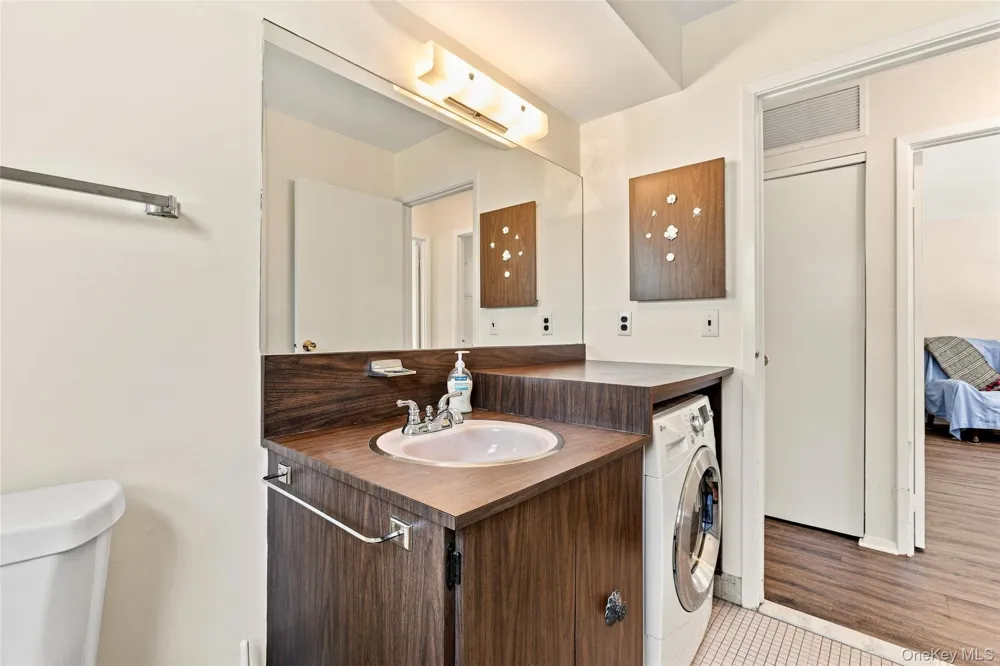 39 Sussex Drive #B Yorktown Heights, NY 10598