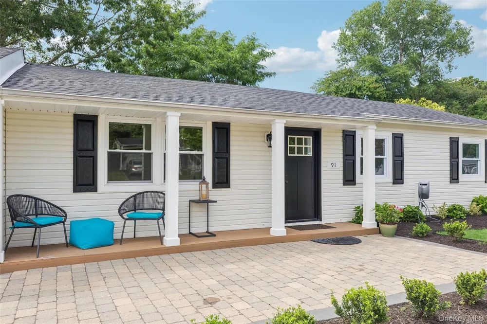 91 Circle Drive W Patchogue, NY 11772