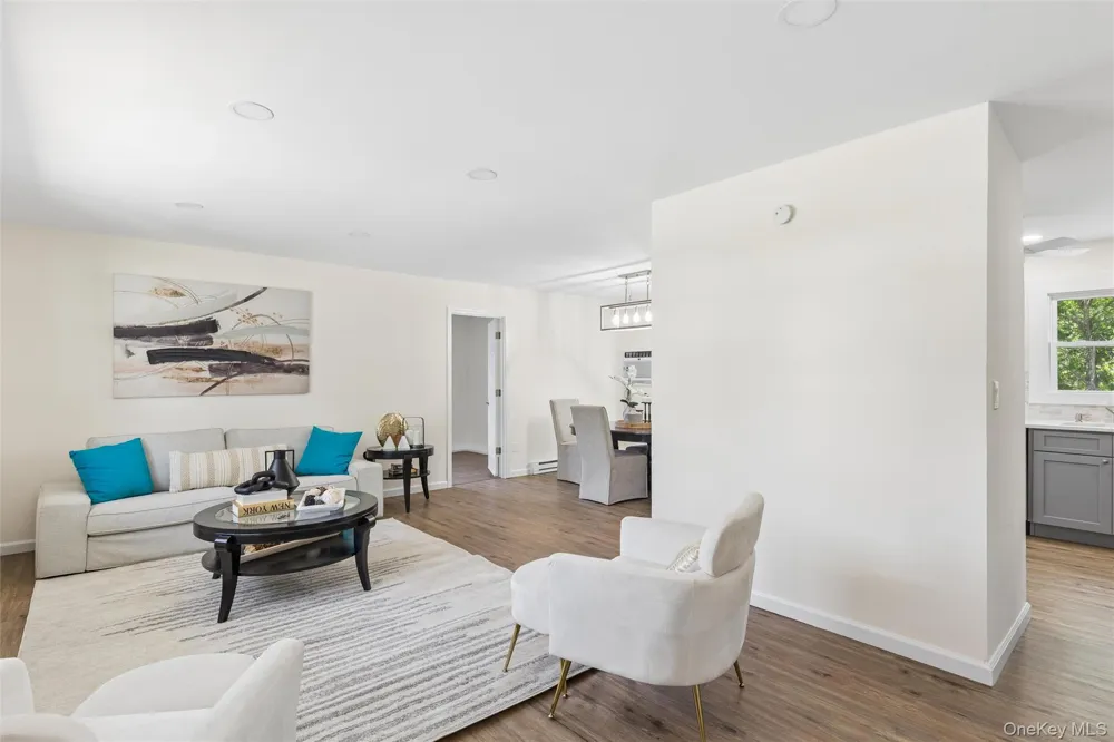 91 Circle Drive W Patchogue, NY 11772