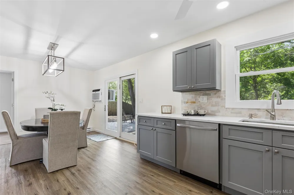 91 Circle Drive W Patchogue, NY 11772