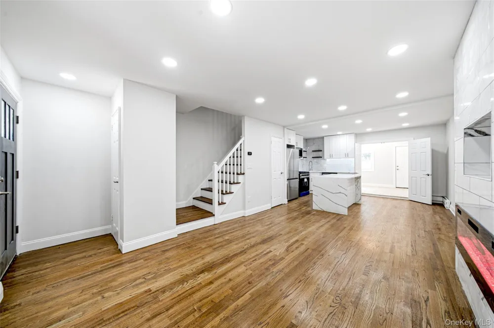 1010 E 230th Street Bronx, NY 10466