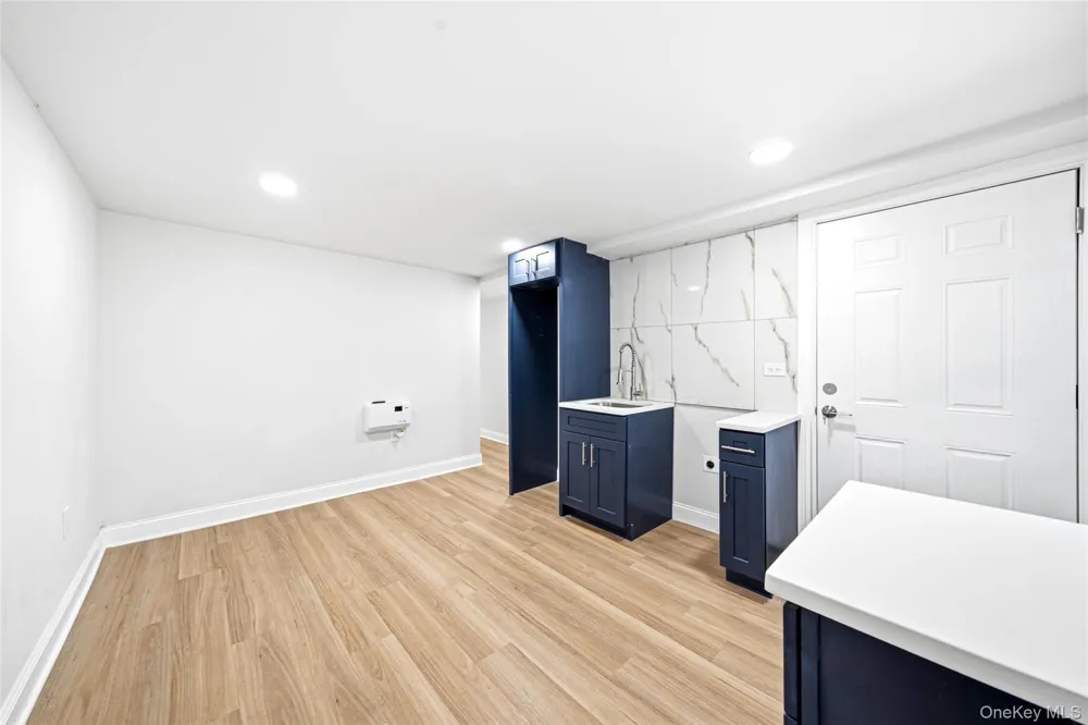 1010 E 230th Street Bronx, NY 10466