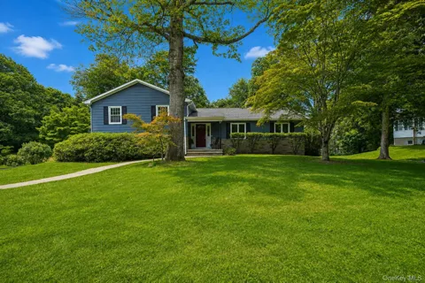 58 Edgehill Drive