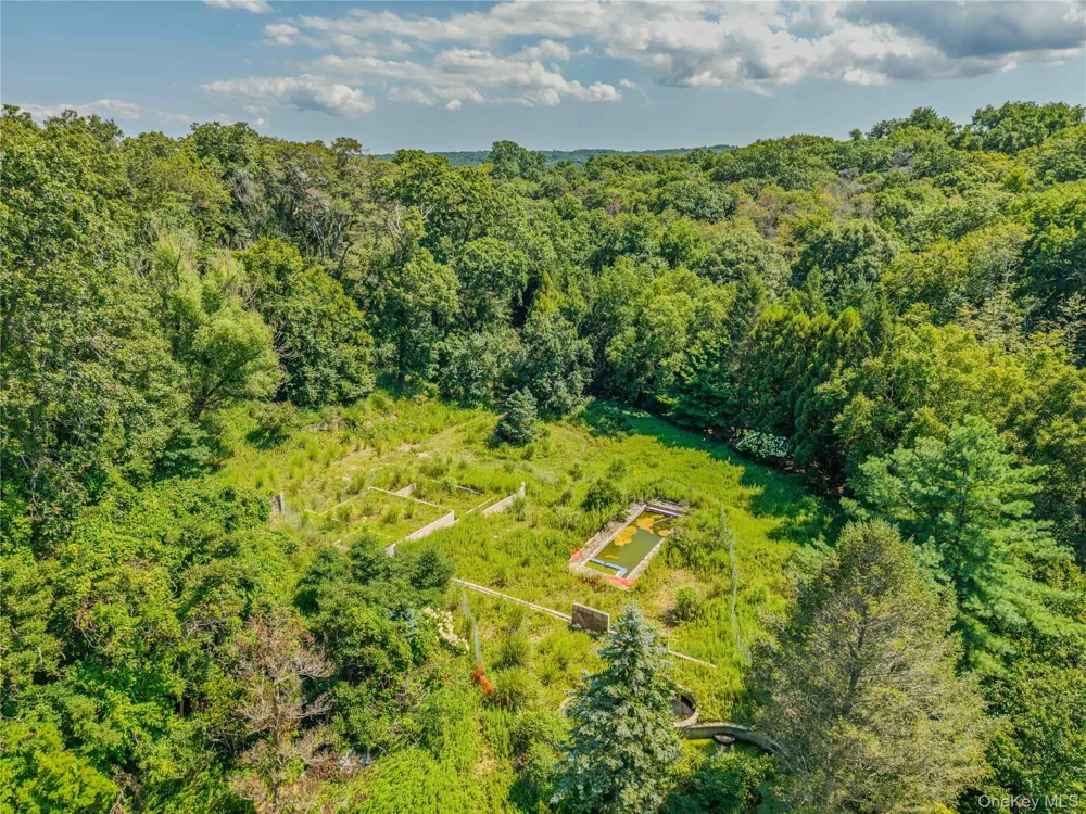 546 Long Beach Road Nissequogue, NY 11780